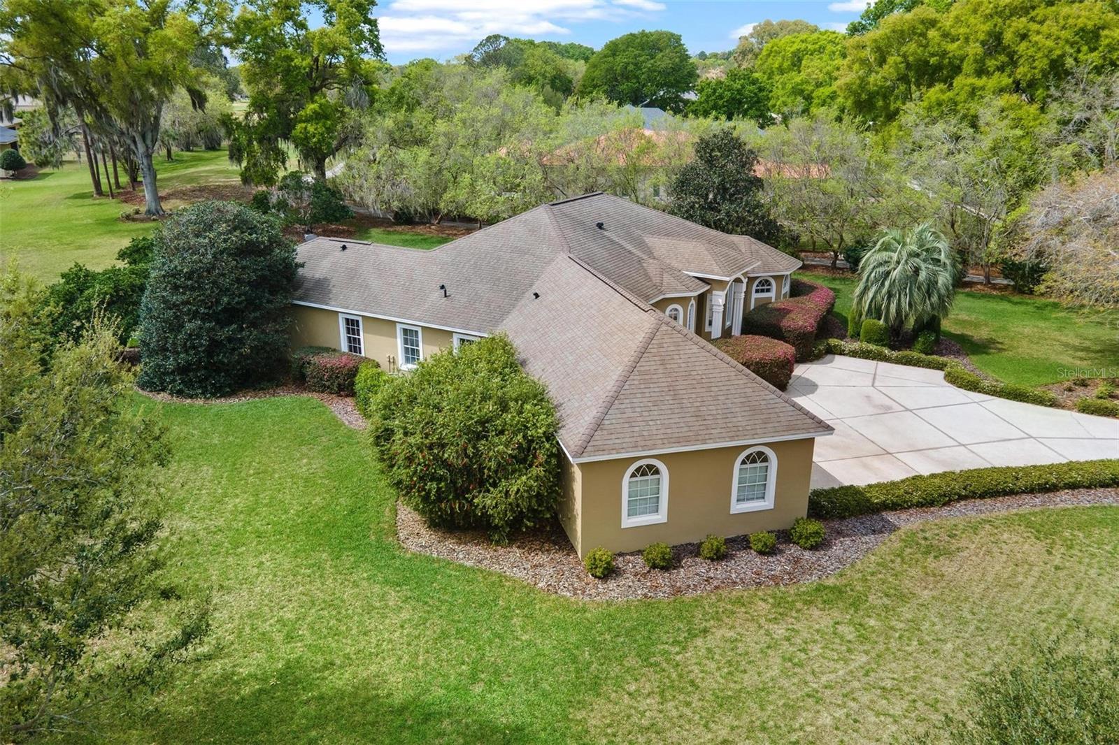 HARBOR HILLS UNIT 01 - Residential