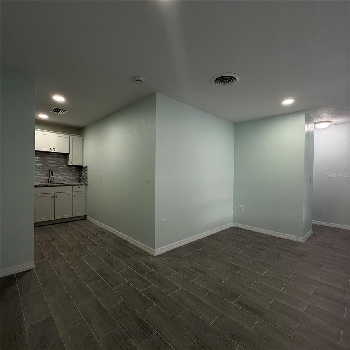 WARM MINERAL SPGS - Residential Lease