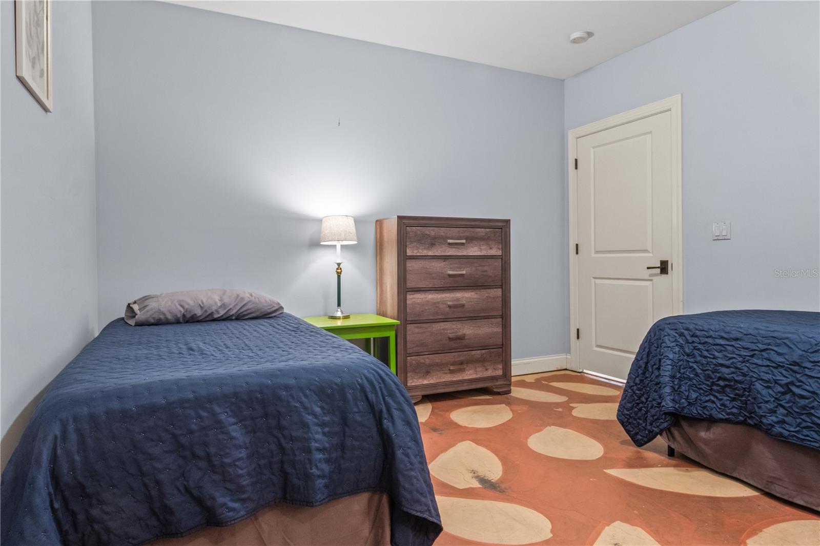 SANCTUARY AT SWEETWATER CREEK - Residential