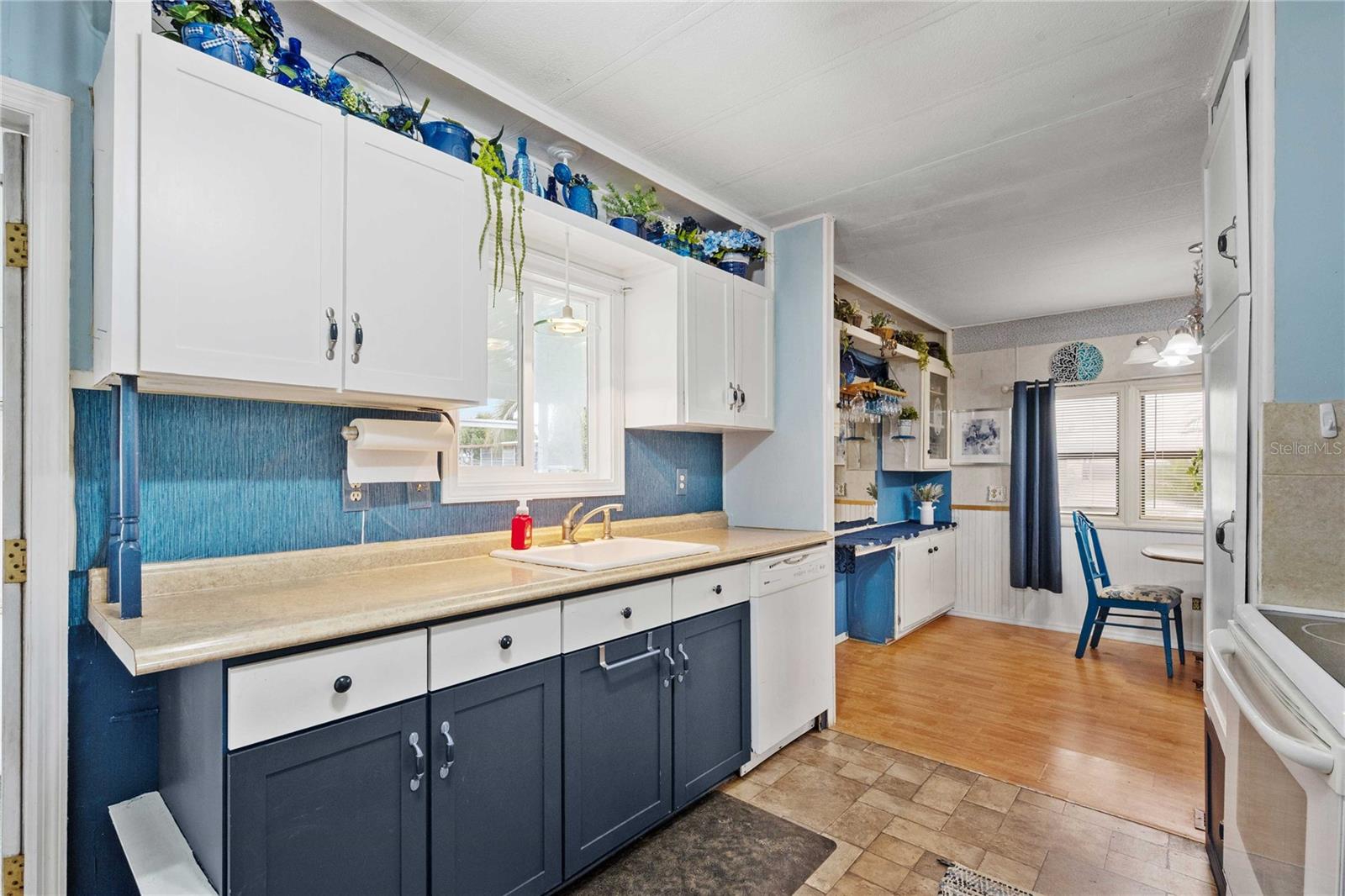 BETMAR ACRES - Residential