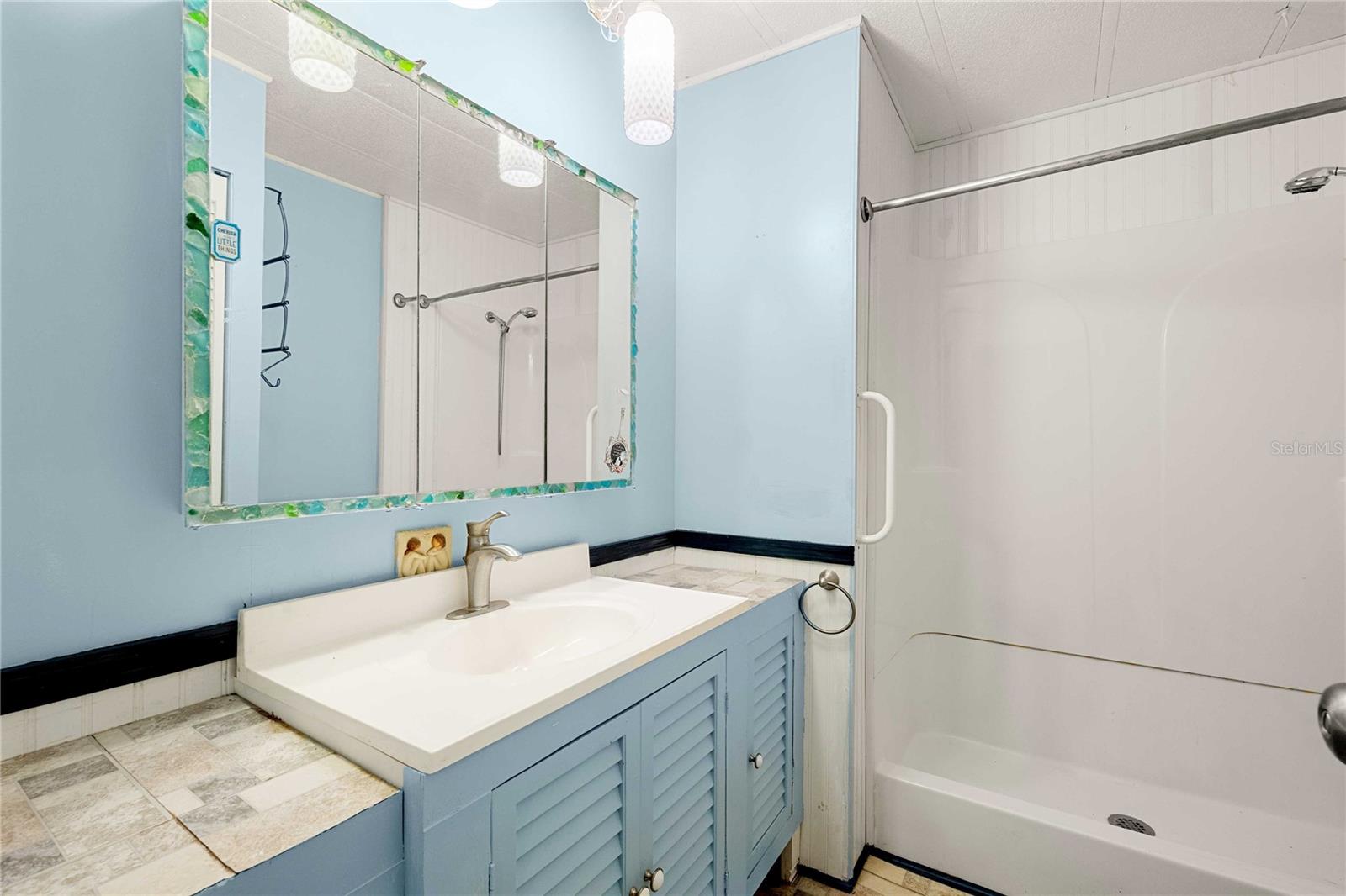 BETMAR ACRES - Residential