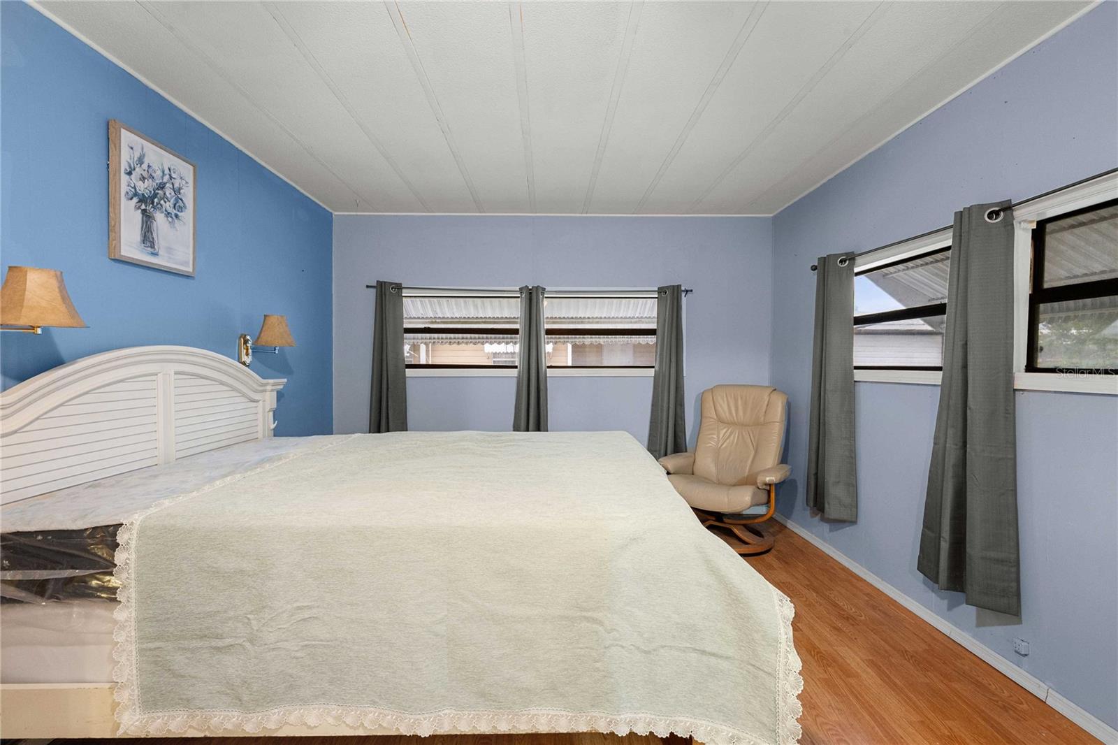 BETMAR ACRES - Residential