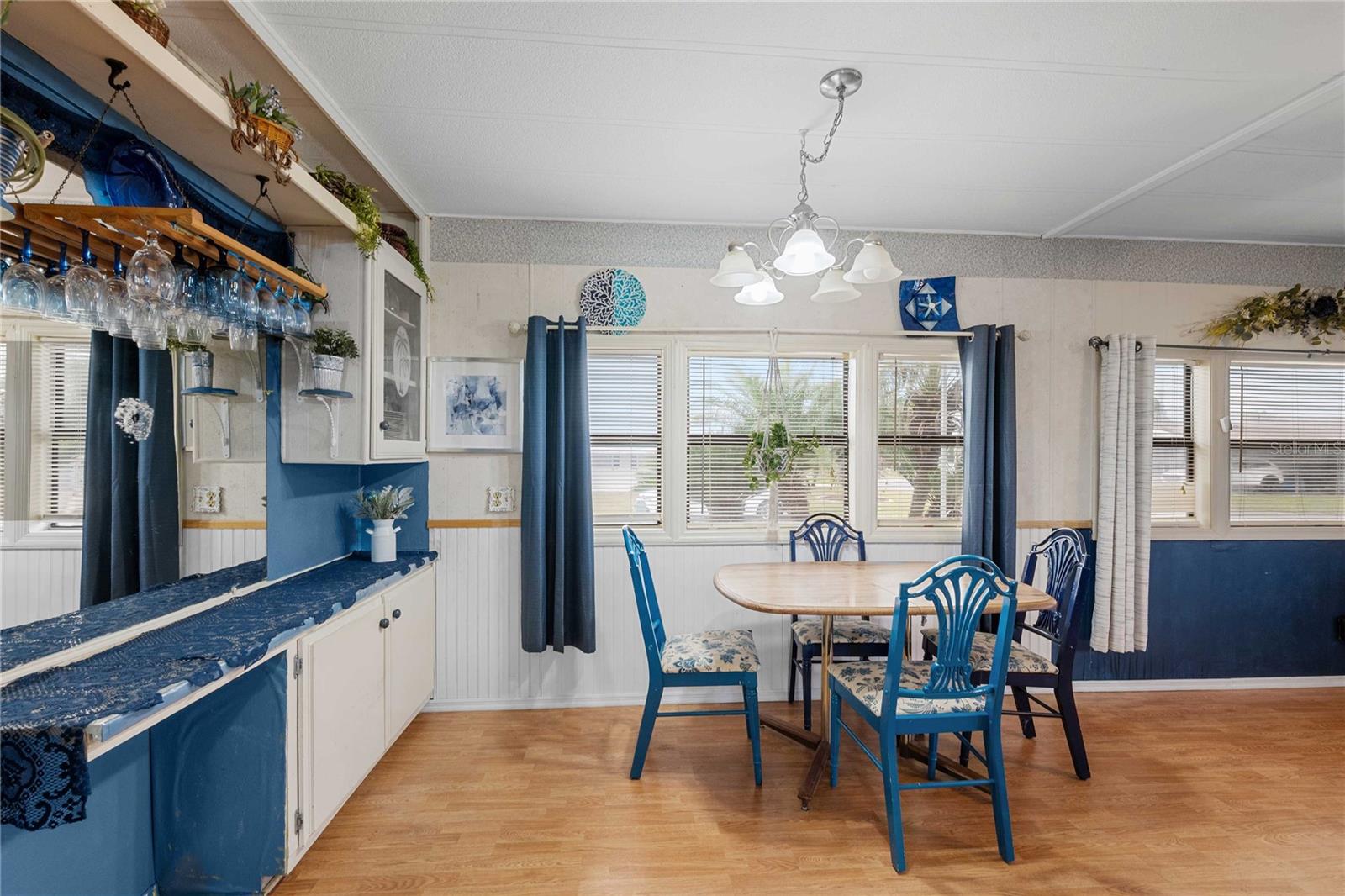 BETMAR ACRES - Residential