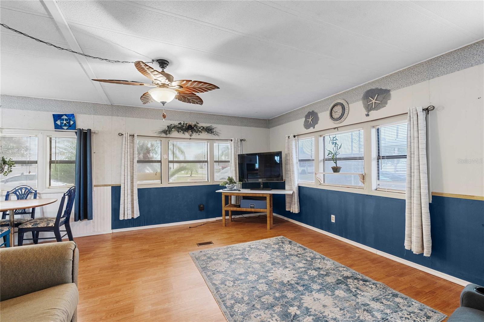 BETMAR ACRES - Residential