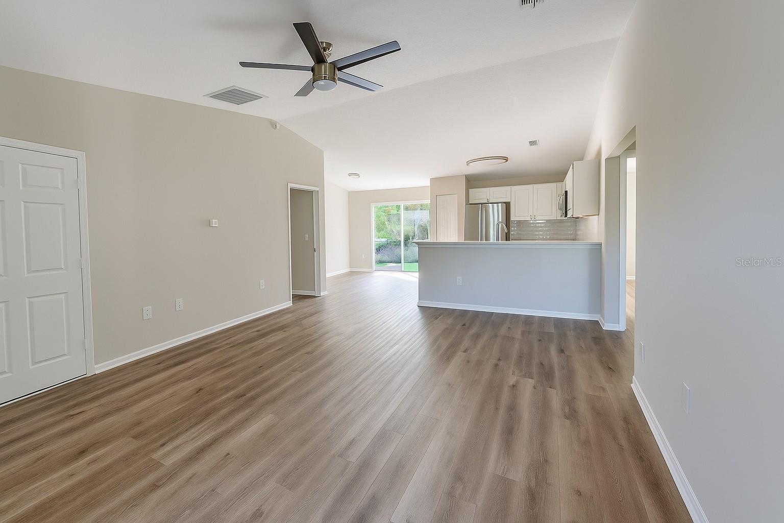 SUNSET PARK FIRST SEC - Residential