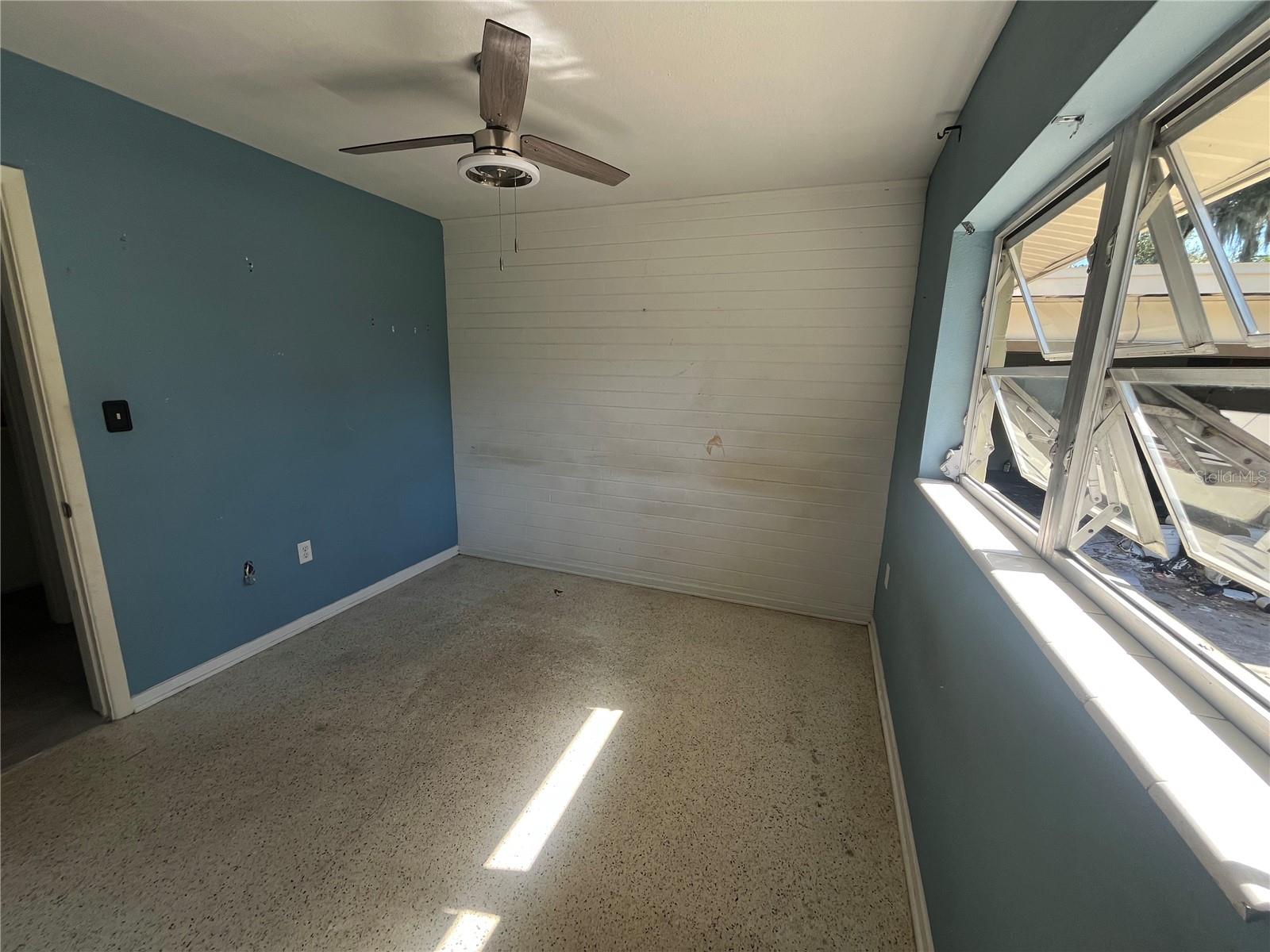 ELOISE WOODS LAKE ROY UNIT - Residential