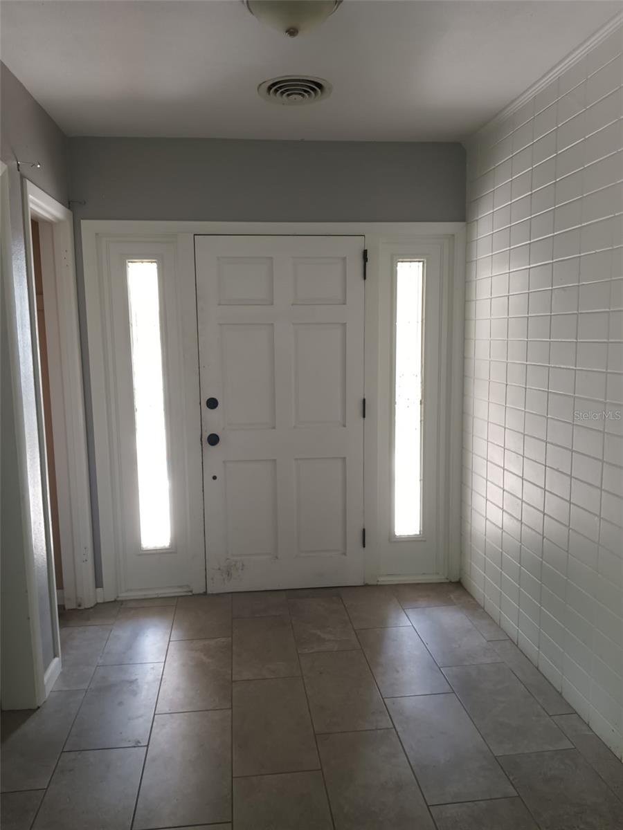 ELOISE WOODS LAKE ROY UNIT - Residential