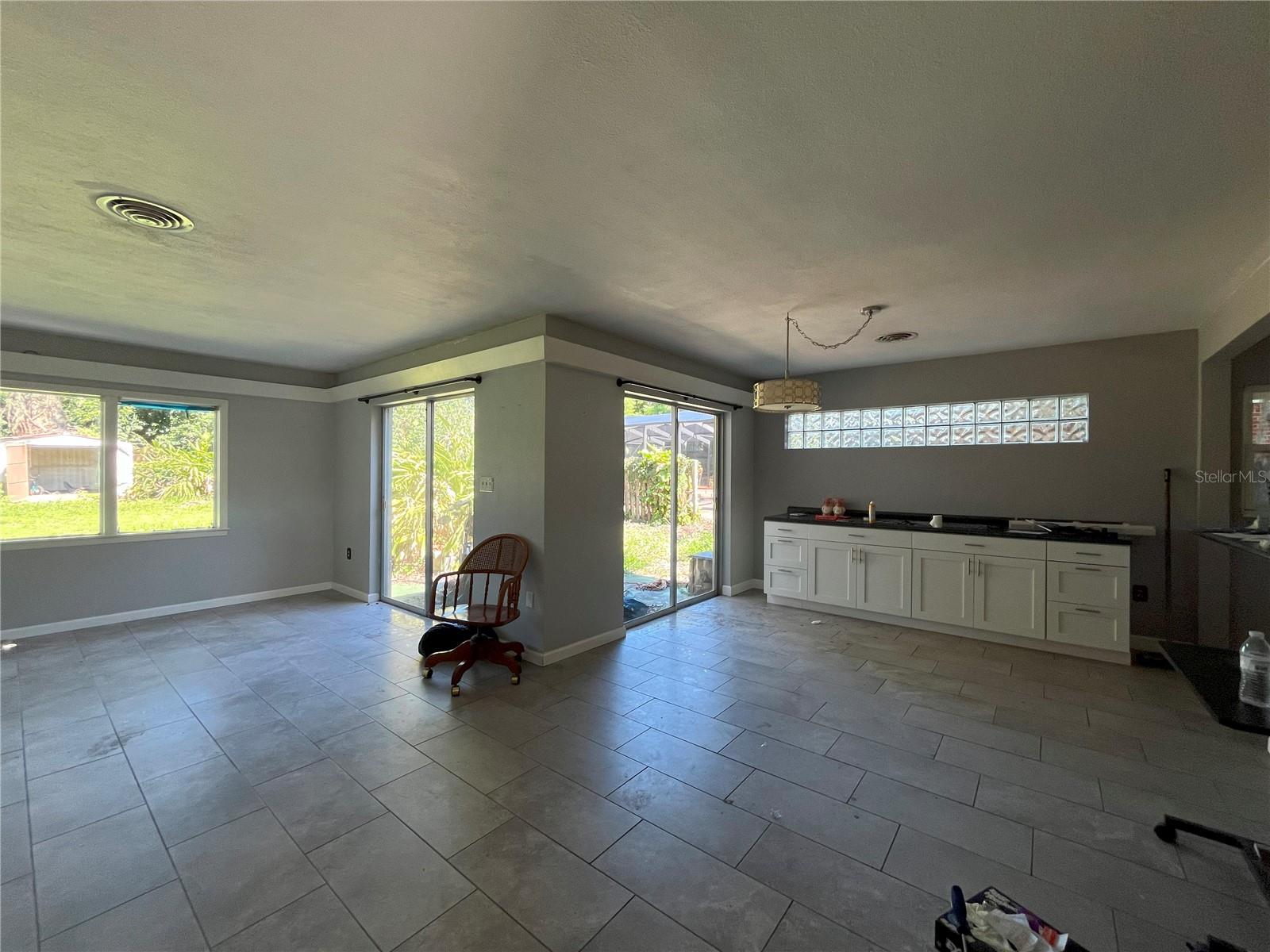 ELOISE WOODS LAKE ROY UNIT - Residential