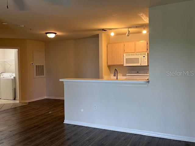 CYPRESS FAIRWAY - Residential