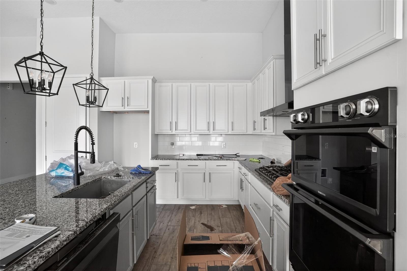 LAS COLINAS PH II SUB - Residential