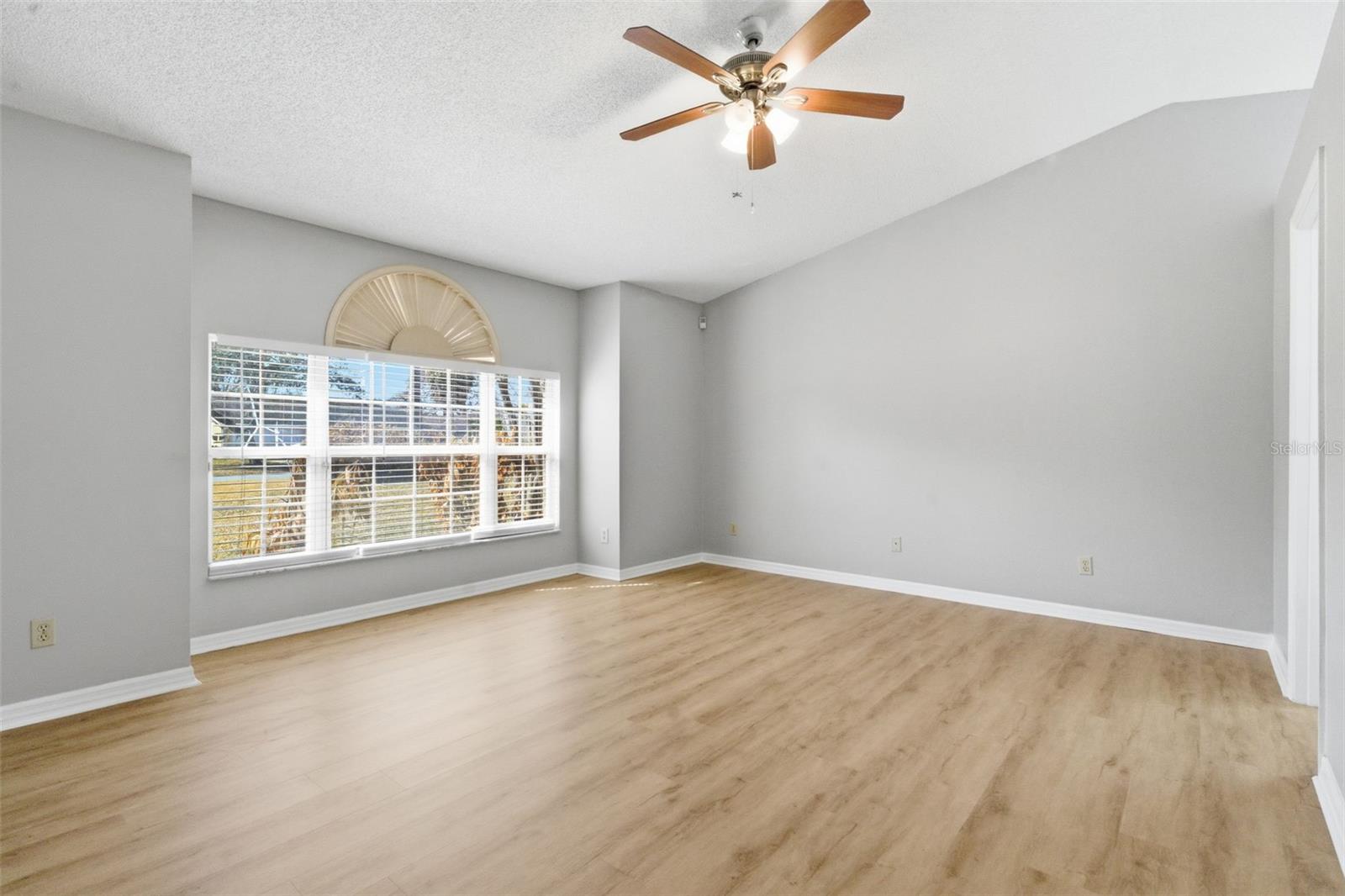 FOXBORO PH 02 - Residential