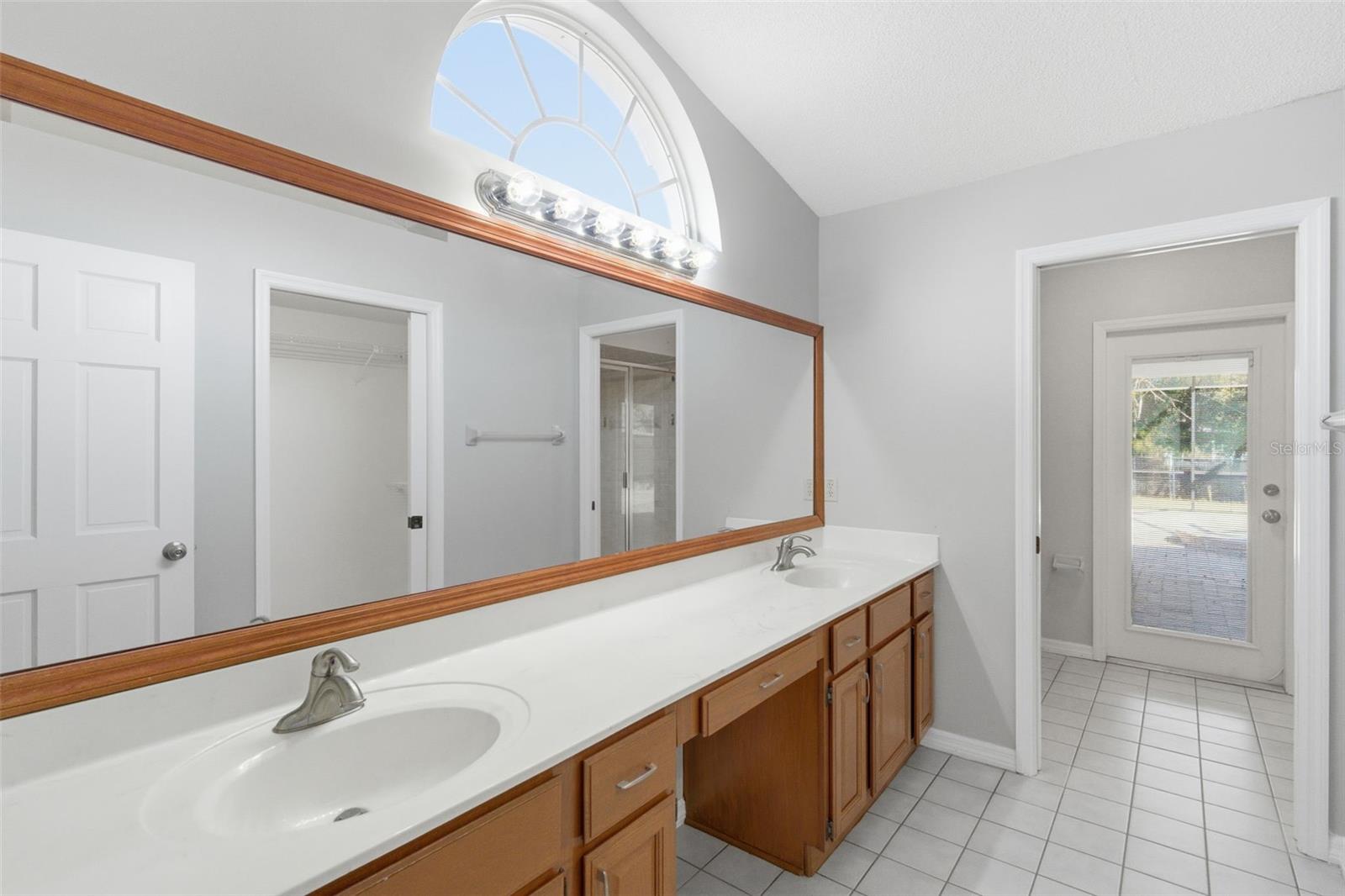 FOXBORO PH 02 - Residential