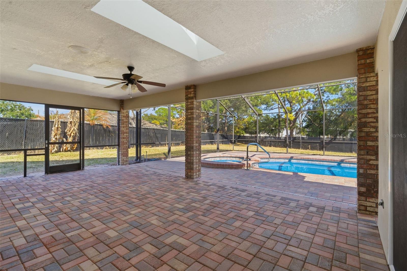 FOXBORO PH 02 - Residential