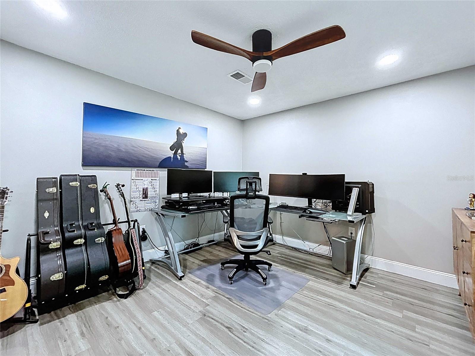 COUNTRYSIDE MANOR SUB - Residential