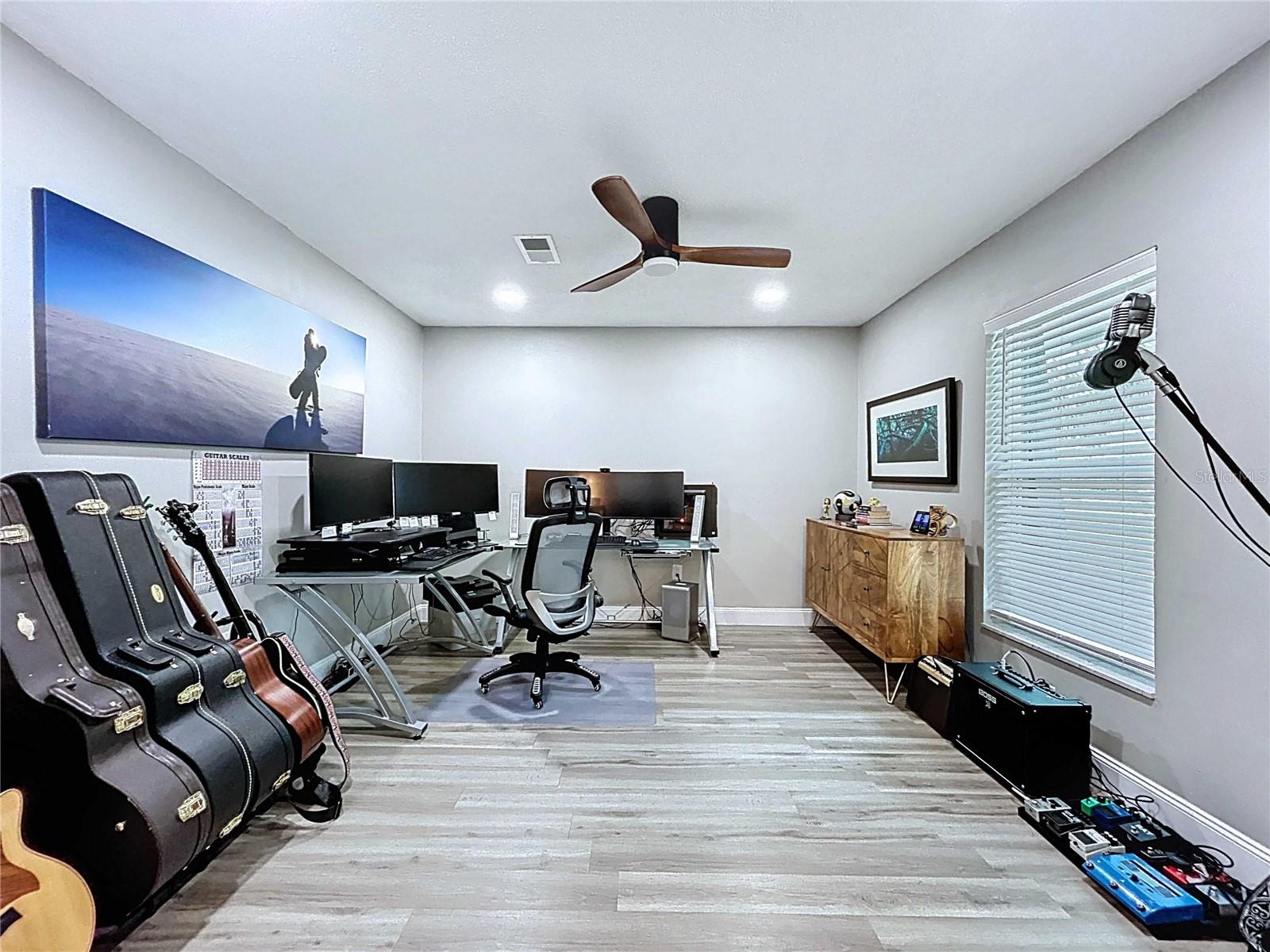 COUNTRYSIDE MANOR SUB - Residential