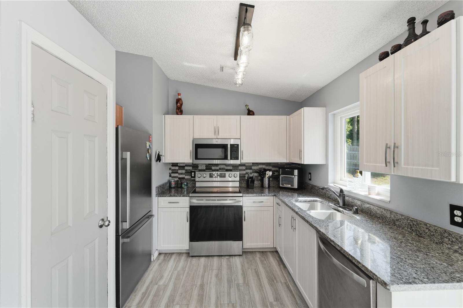 ORANGE CITY TERRACE ADD 04 - Residential