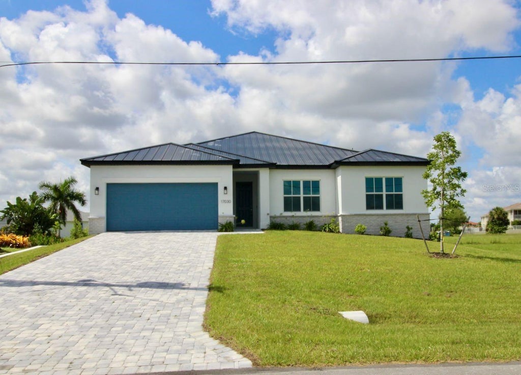 Photo of 17030 Espana Circle, Punta Gorda, FL 33955 (MLS # C7529987)