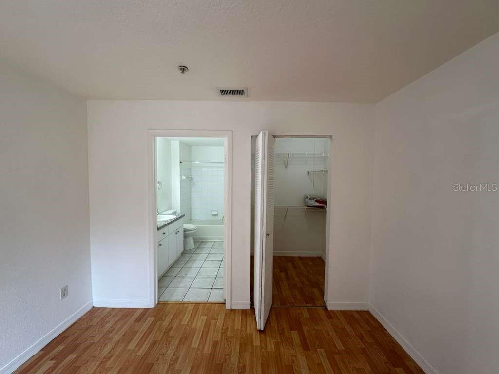 AZUR/METROWEST - Residential Lease