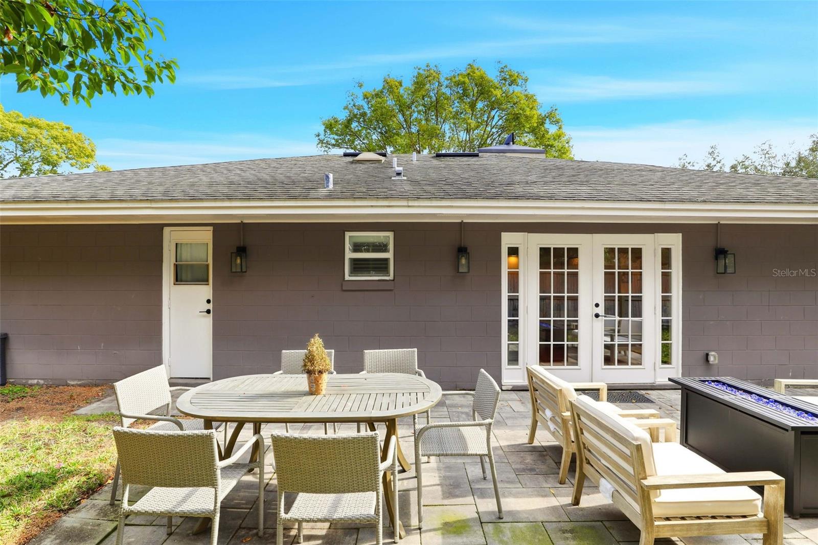 WINDSOR PARK - Residential