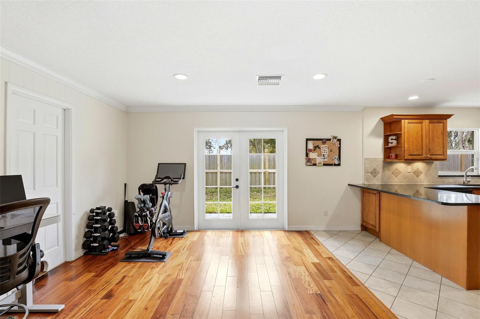 WINDSOR PARK - Residential