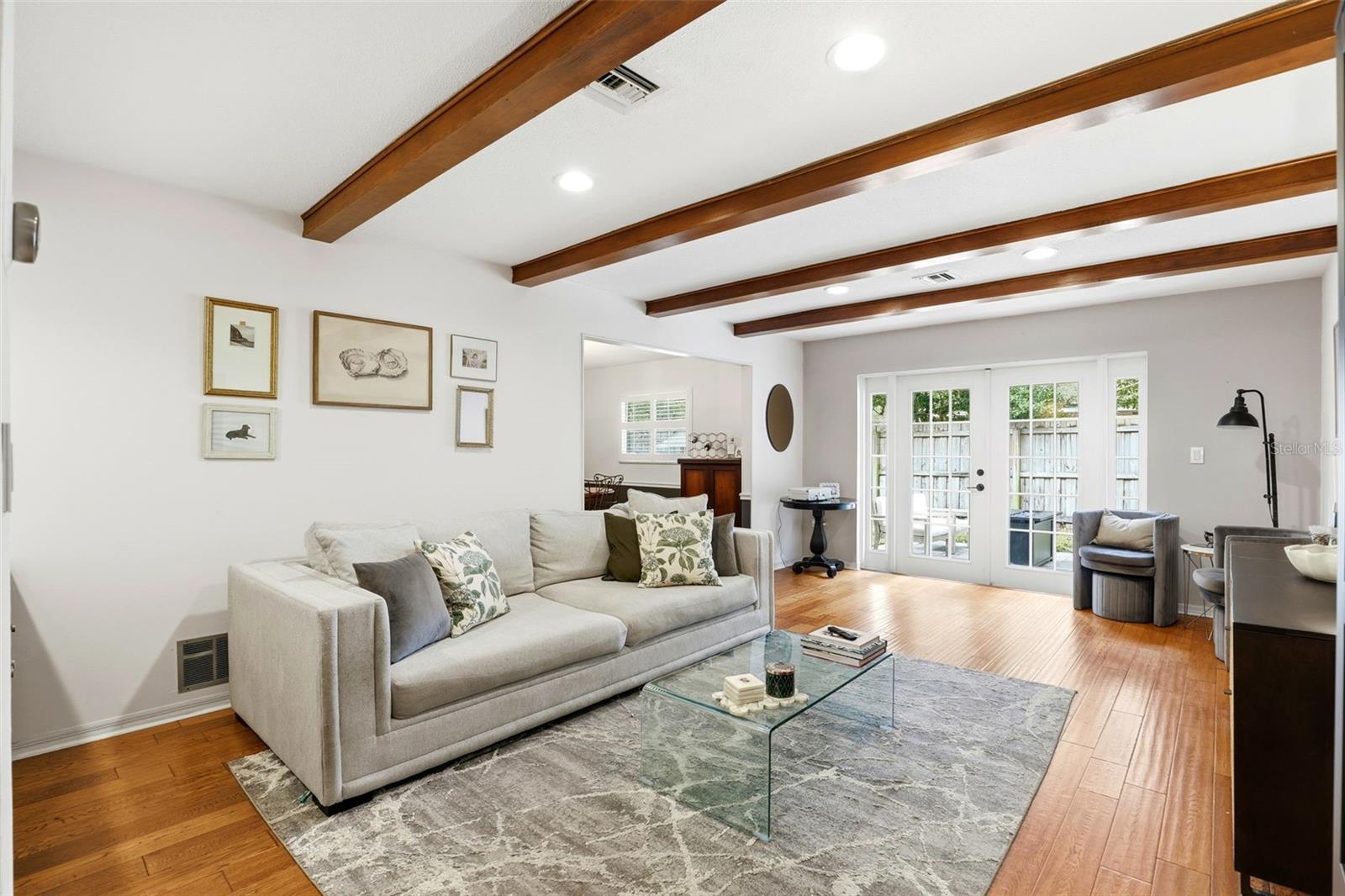 WINDSOR PARK - Residential