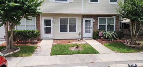 Townhouse in TAMPA FL 8703 COBBLER PLACE.jpg