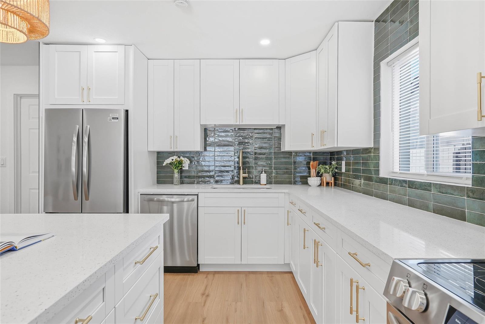 PINEBROOK ESTATES - Residential