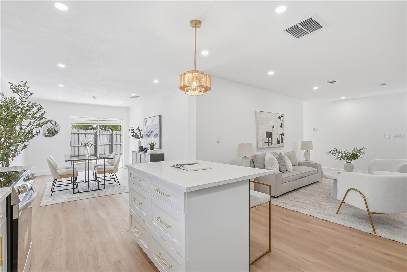 PINEBROOK ESTATES - Residential