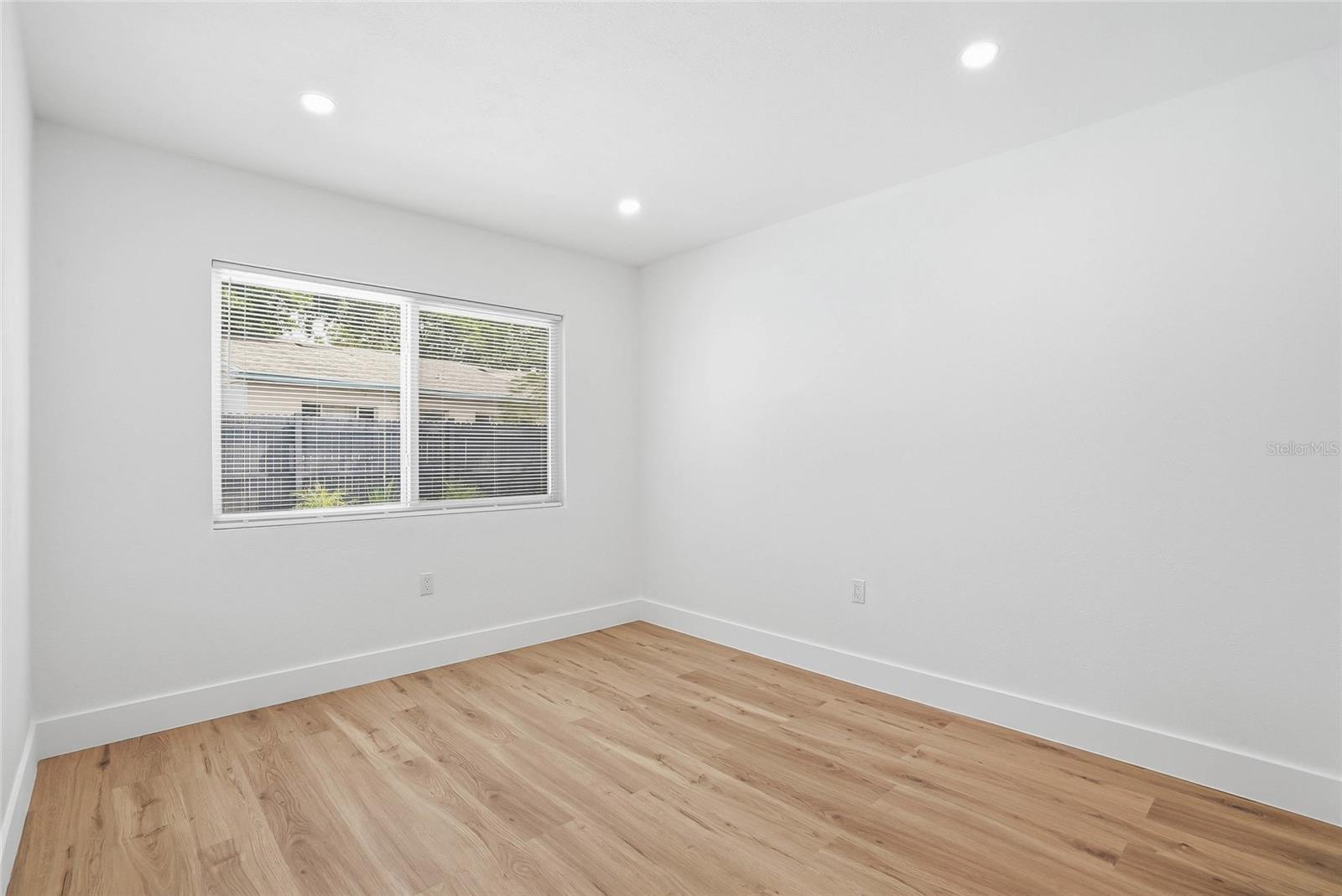 PINEBROOK ESTATES - Residential