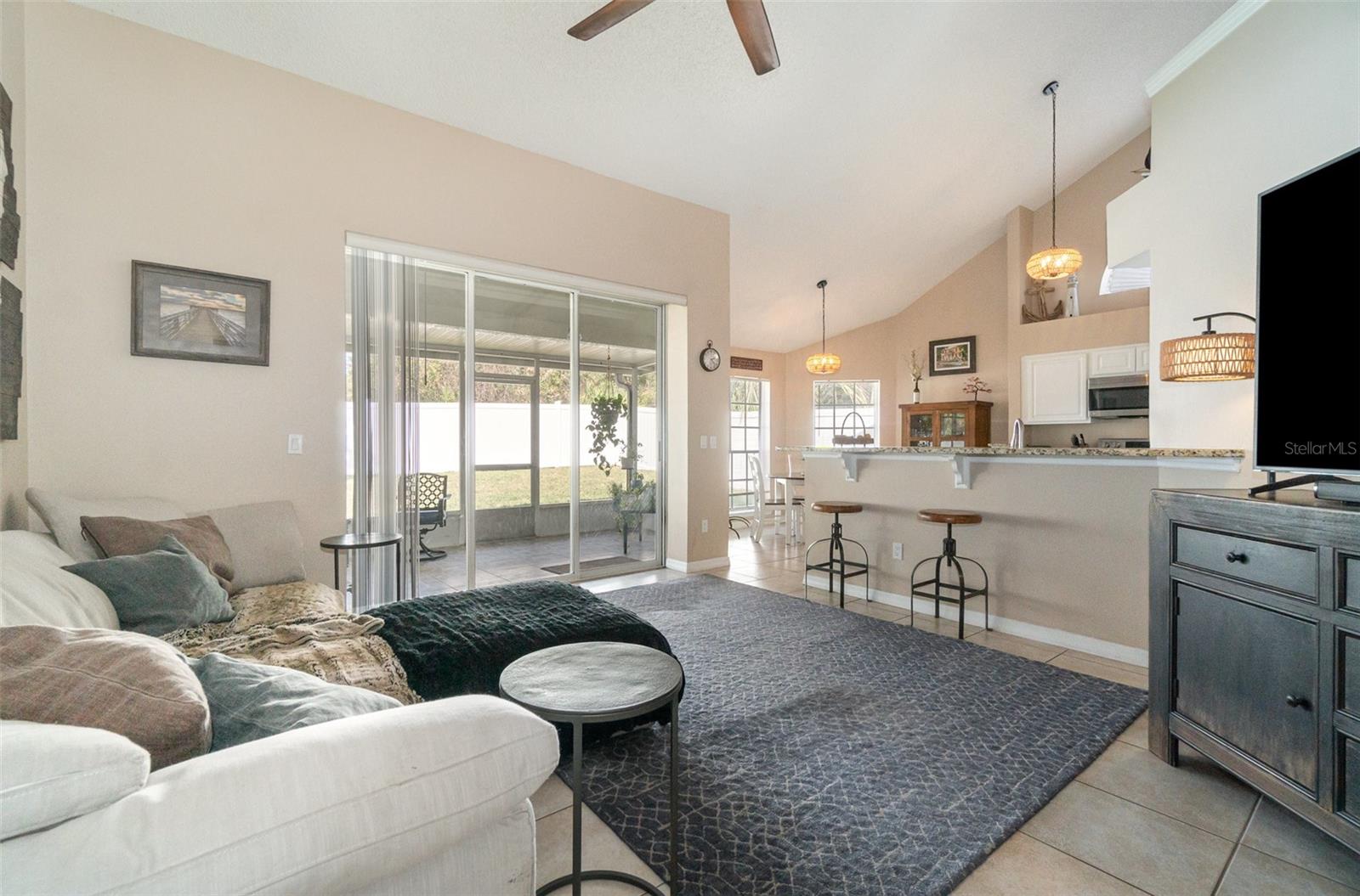 HAMPTON PARK - Residential