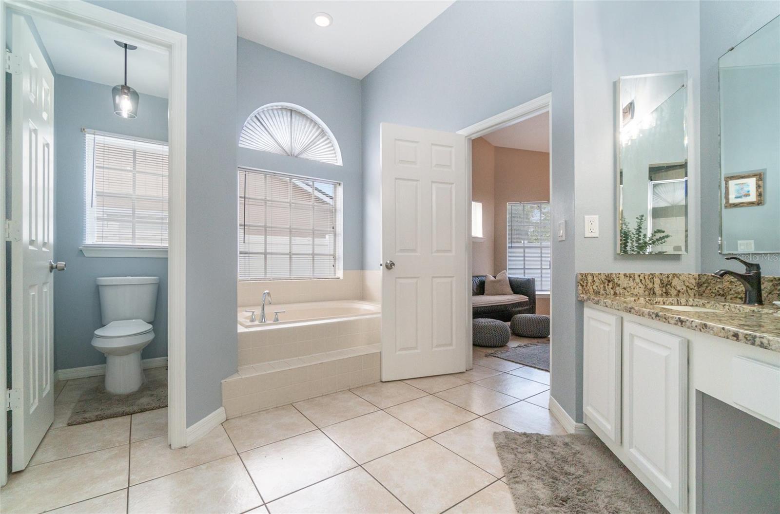HAMPTON PARK - Residential