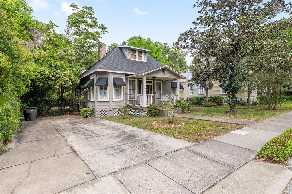 Photo of 721 SE 5th Street, Ocala, FL 34471 (MLS # OM722132)