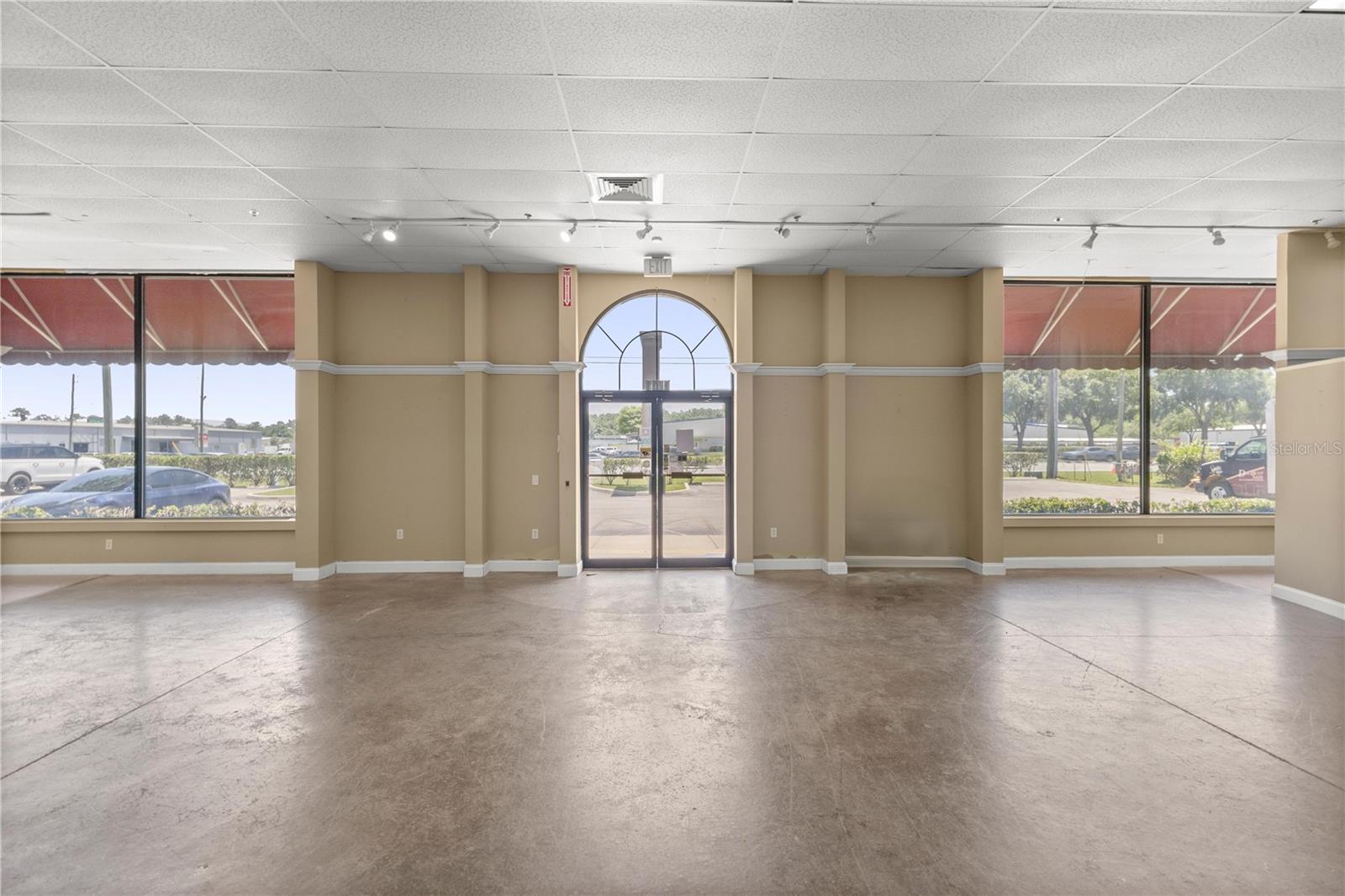OCALA INDUST PARK - Commercial Sale
