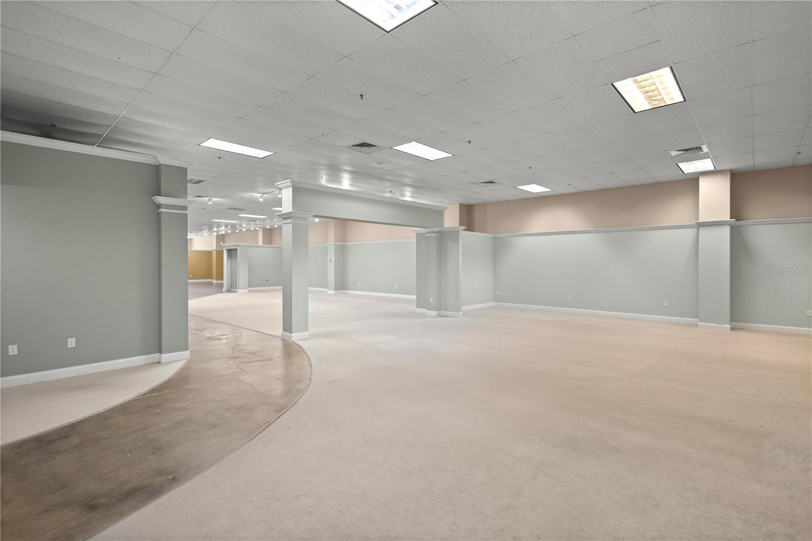 OCALA INDUST PARK - Commercial Sale