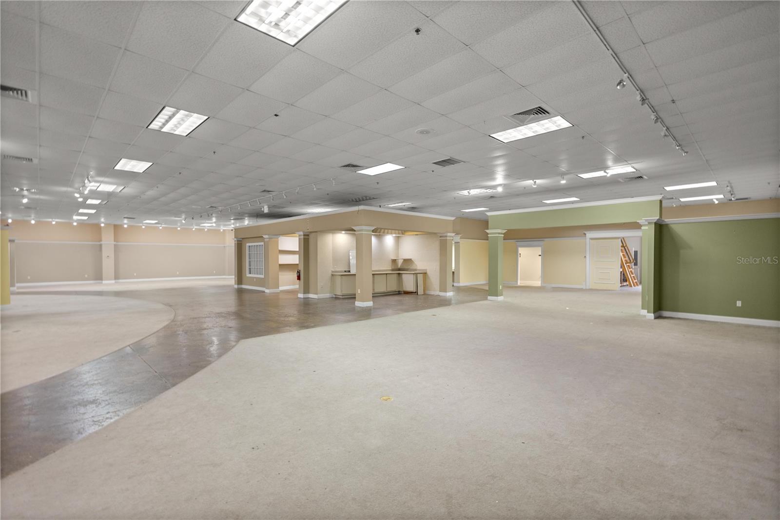 OCALA INDUST PARK - Commercial Sale