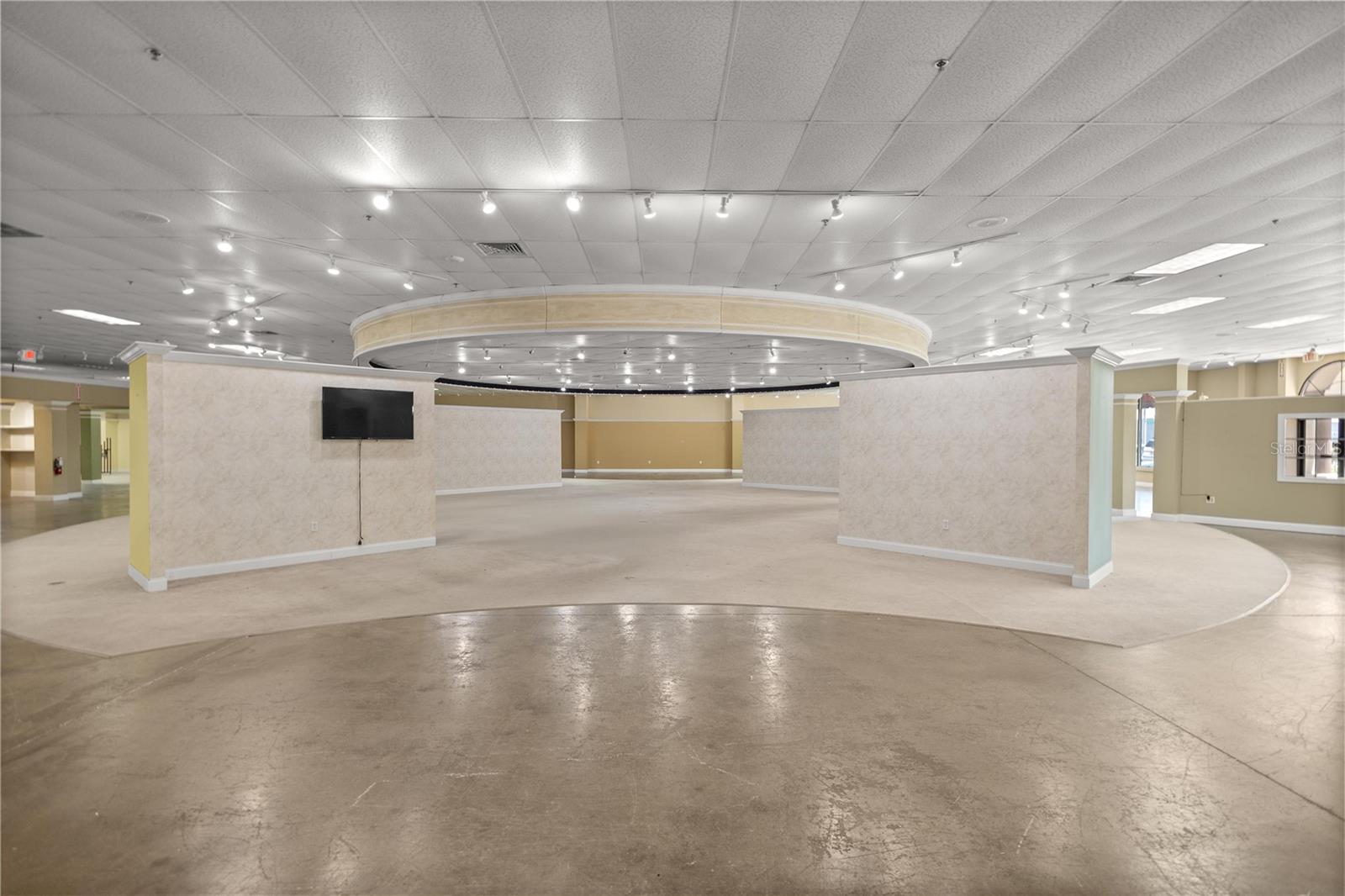 OCALA INDUST PARK - Commercial Sale