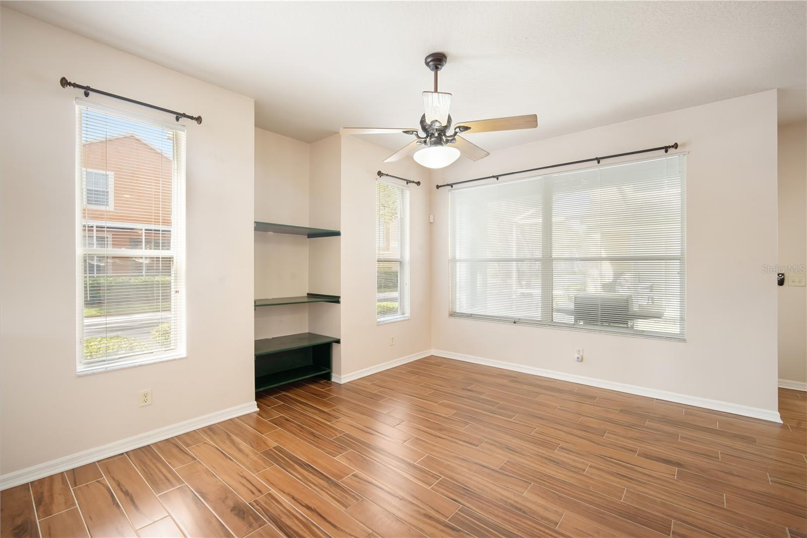 WESTCHASE SECTION 211 - Residential Lease