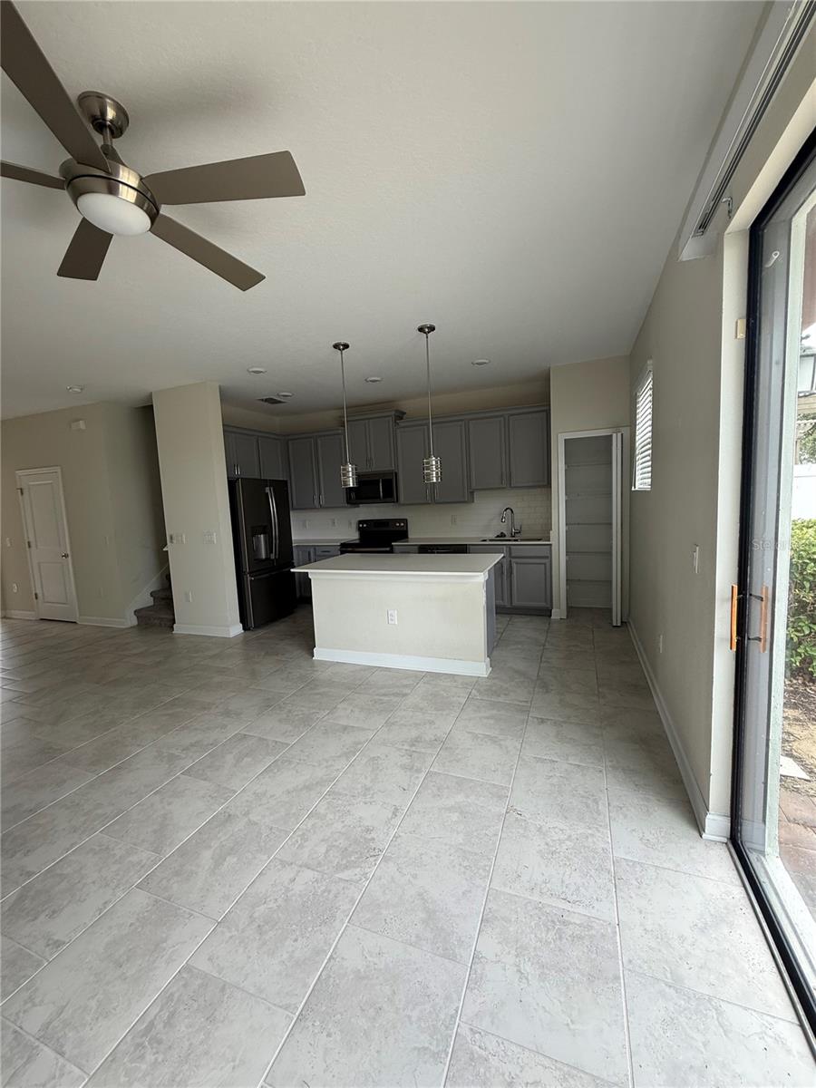 1254 ROYAL ST GEORGE BOULEVARD