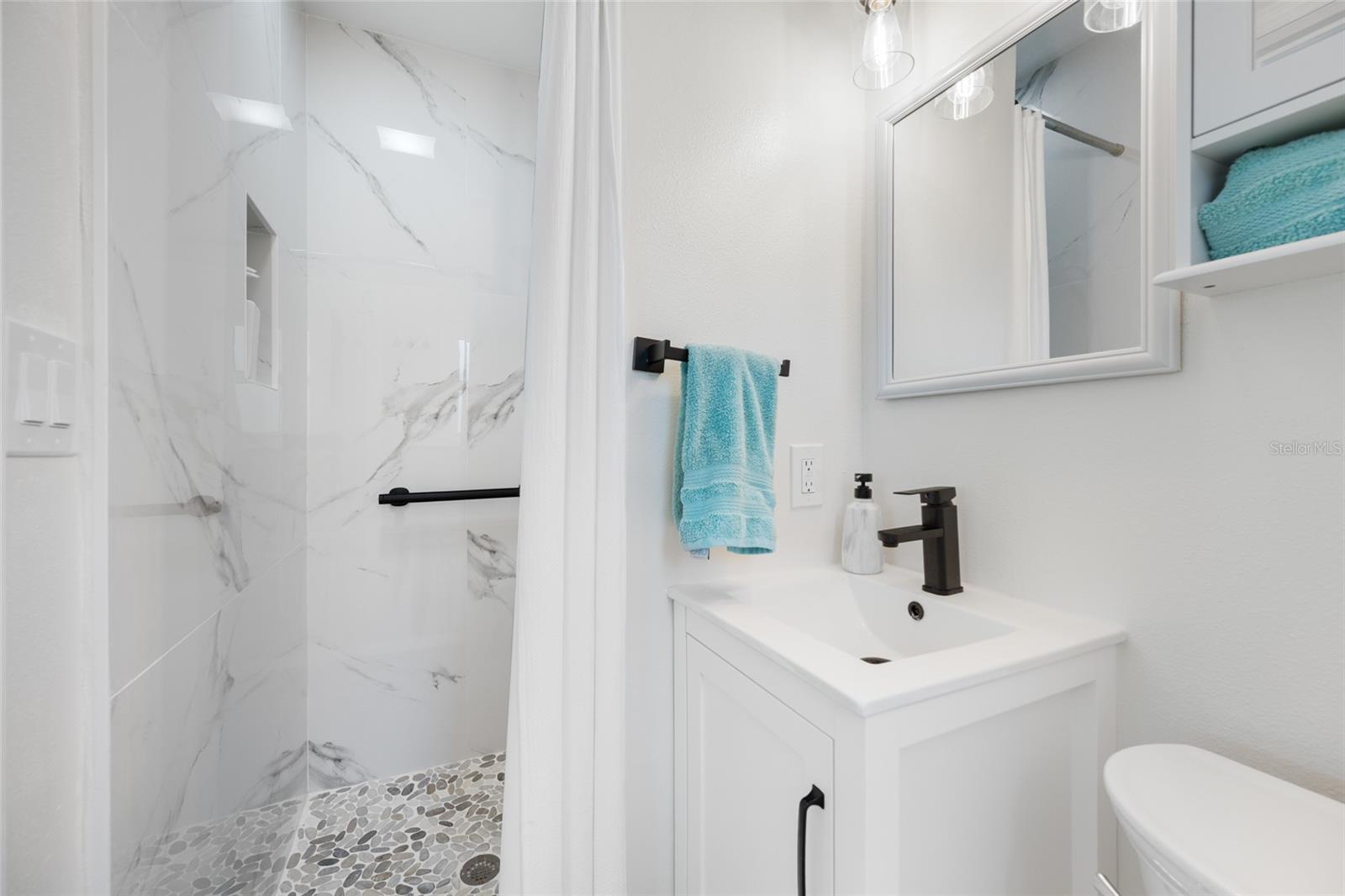 SHORE ACRES BUTTERFLY LAKE REP - Residential