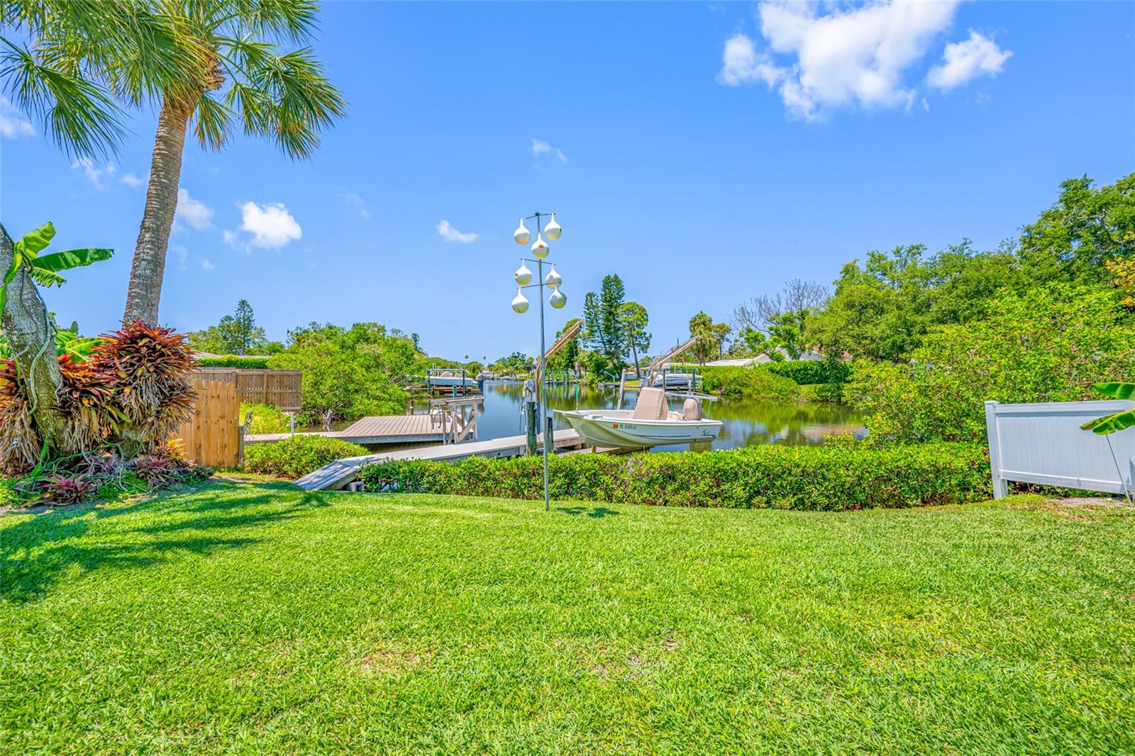 SHORE ACRES BUTTERFLY LAKE REP - Residential