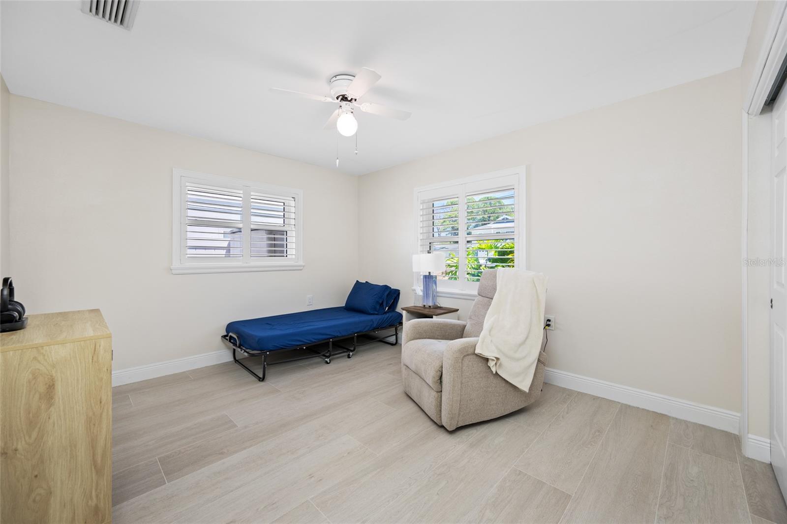 SHORE ACRES BUTTERFLY LAKE REP - Residential