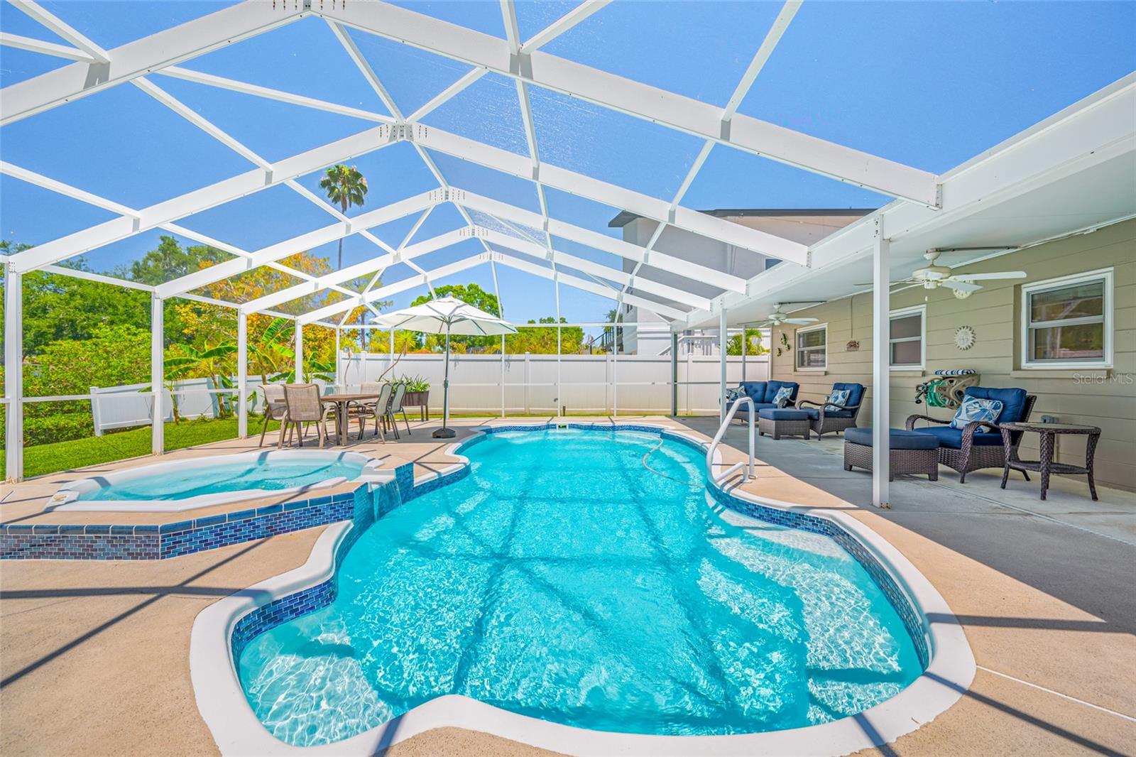SHORE ACRES BUTTERFLY LAKE REP - Residential