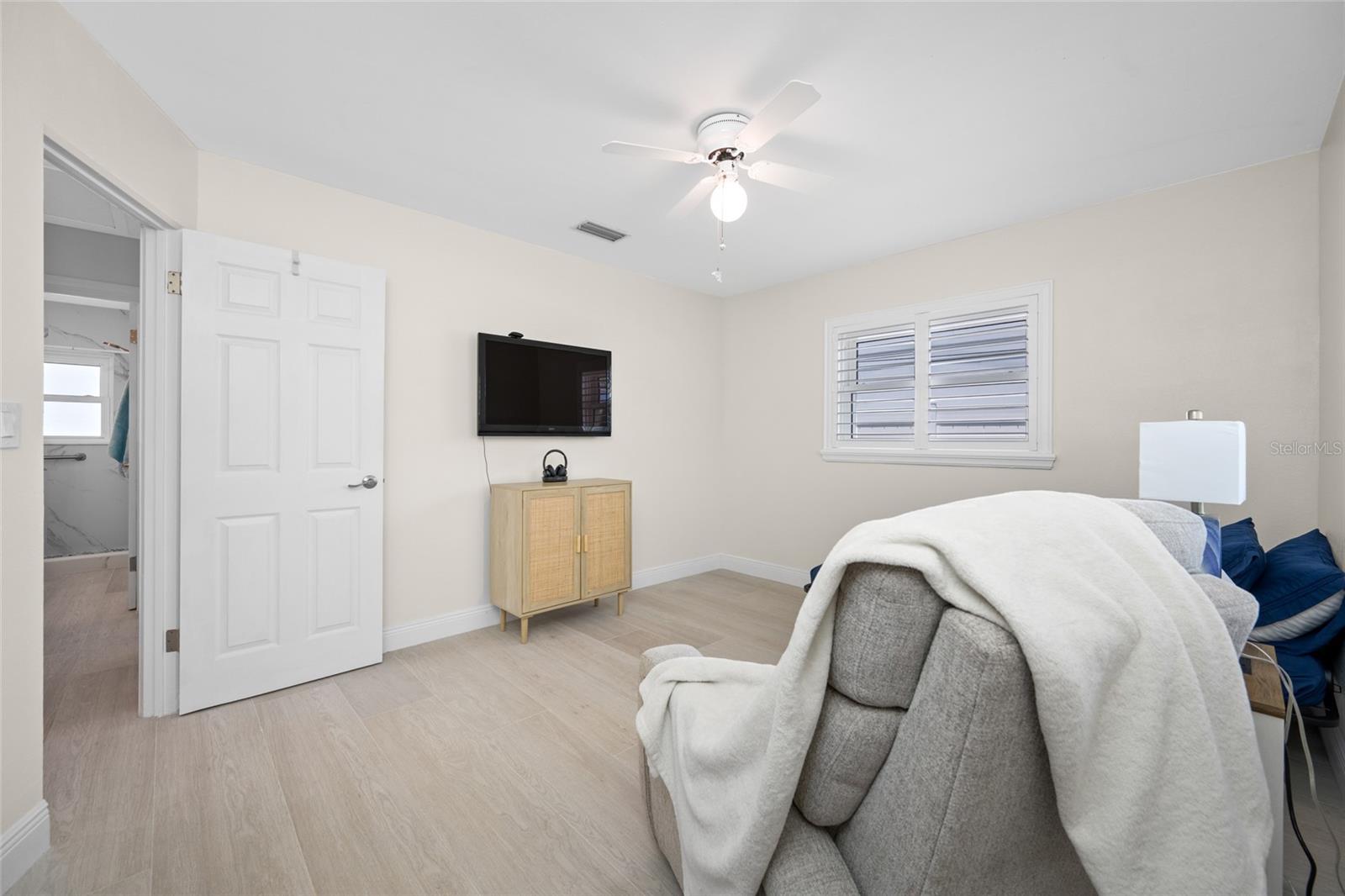 SHORE ACRES BUTTERFLY LAKE REP - Residential