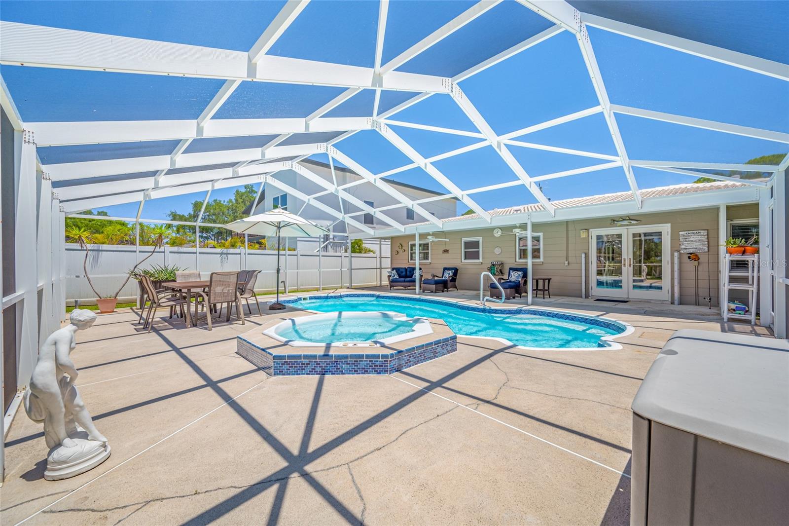 SHORE ACRES BUTTERFLY LAKE REP - Residential