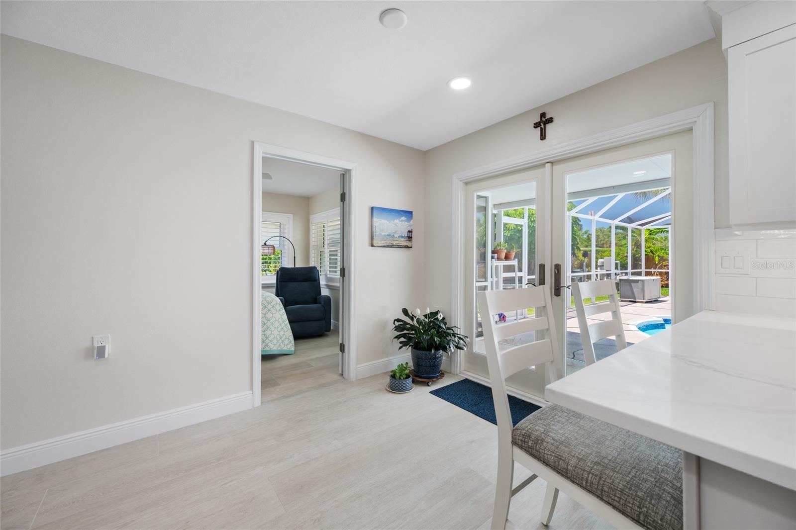 SHORE ACRES BUTTERFLY LAKE REP - Residential