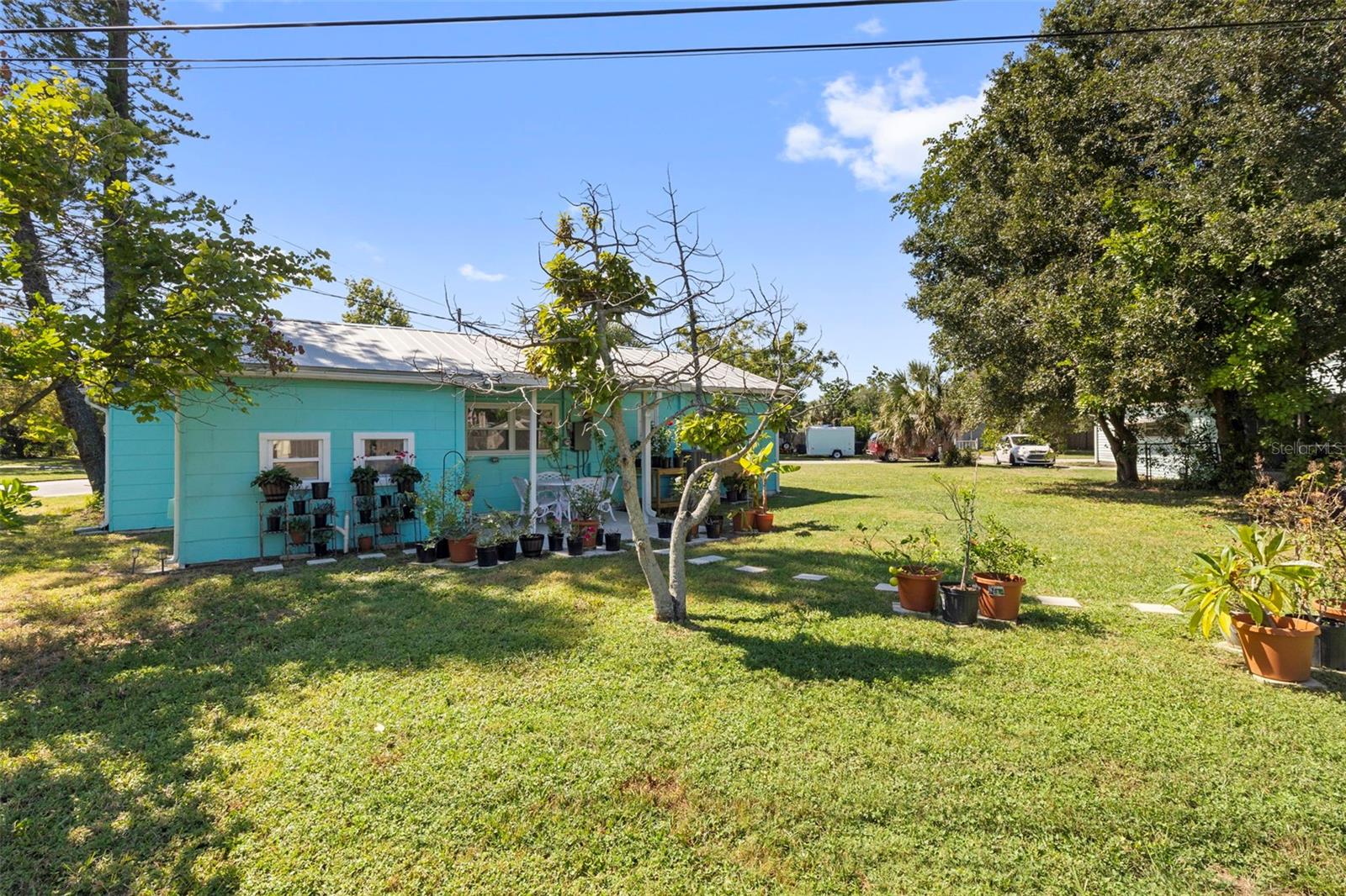 MEADOW LAWN 1ST ADD - Residential