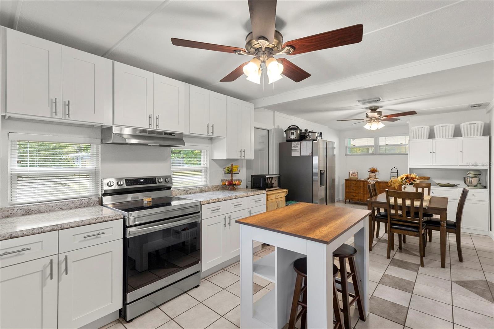 MEADOW LAWN 1ST ADD - Residential