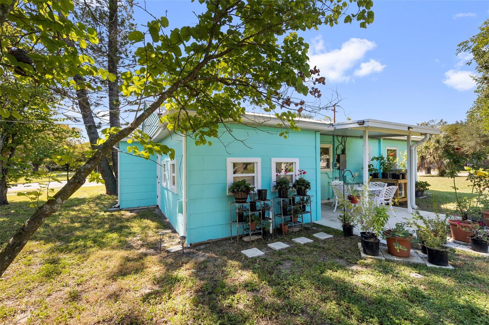 MEADOW LAWN 1ST ADD - Residential