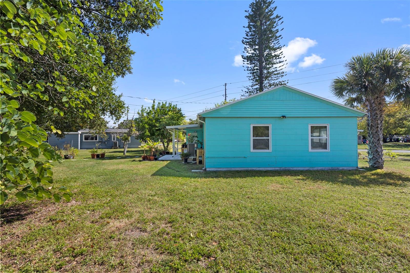 MEADOW LAWN 1ST ADD - Residential