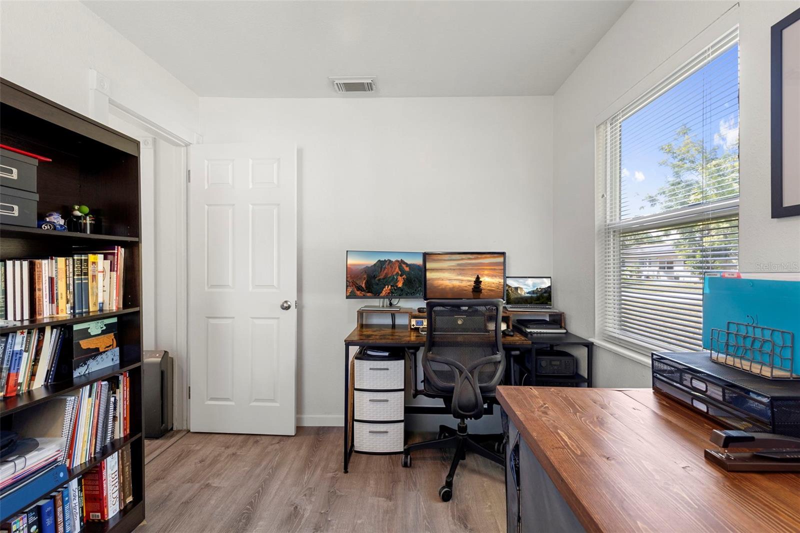 MEADOW LAWN 1ST ADD - Residential